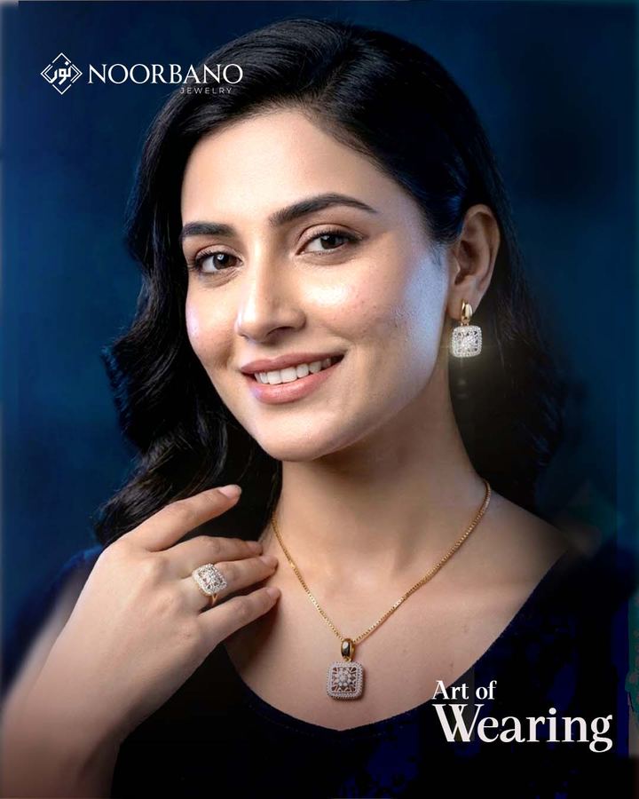 Noor Bano Jewellery work